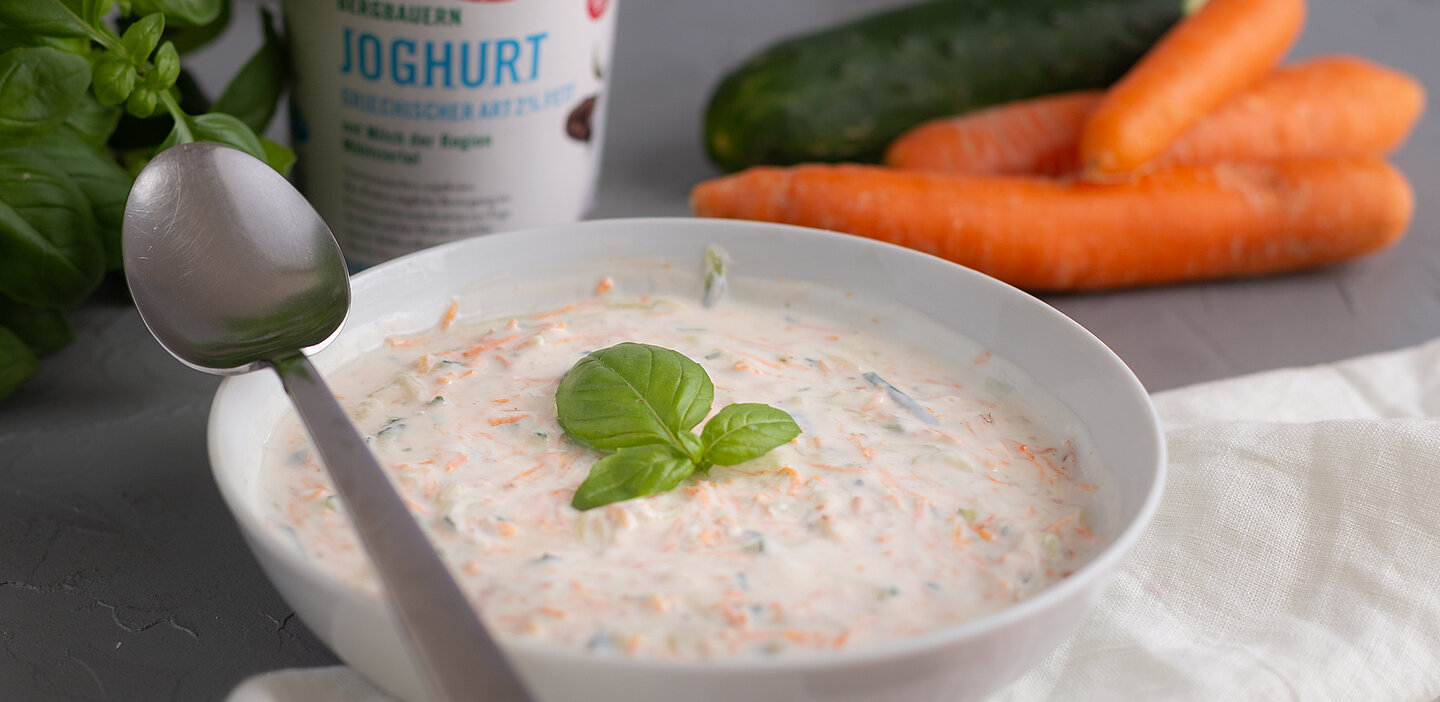 Gurken-Karotten-Raita | Rezept | Zurück zum Ursprung